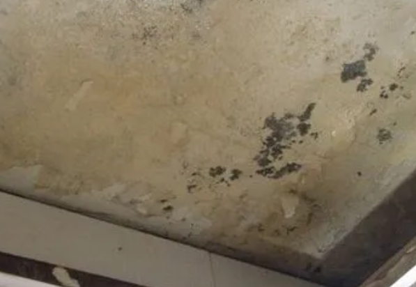 荆州阳台漏水维修公司分享下荆州卫生间渗水维修需要注意哪些问题。